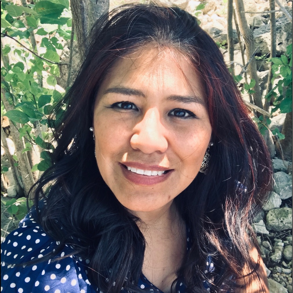 Meet your Posher, Marivel